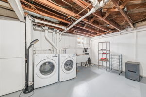 Photo 35