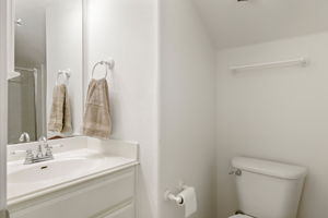  Photo 36