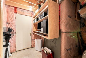  Photo 35