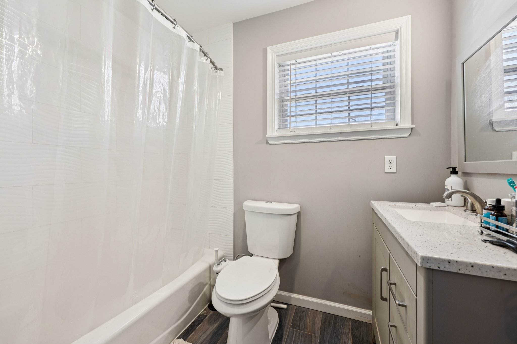 Prospect St-S2101-020.jpg