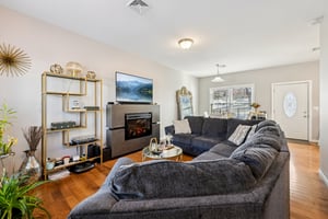 Prospect St-S2101-009.jpg