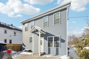 Prospect St-S2101-028r.jpg