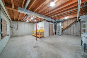  Photo 36