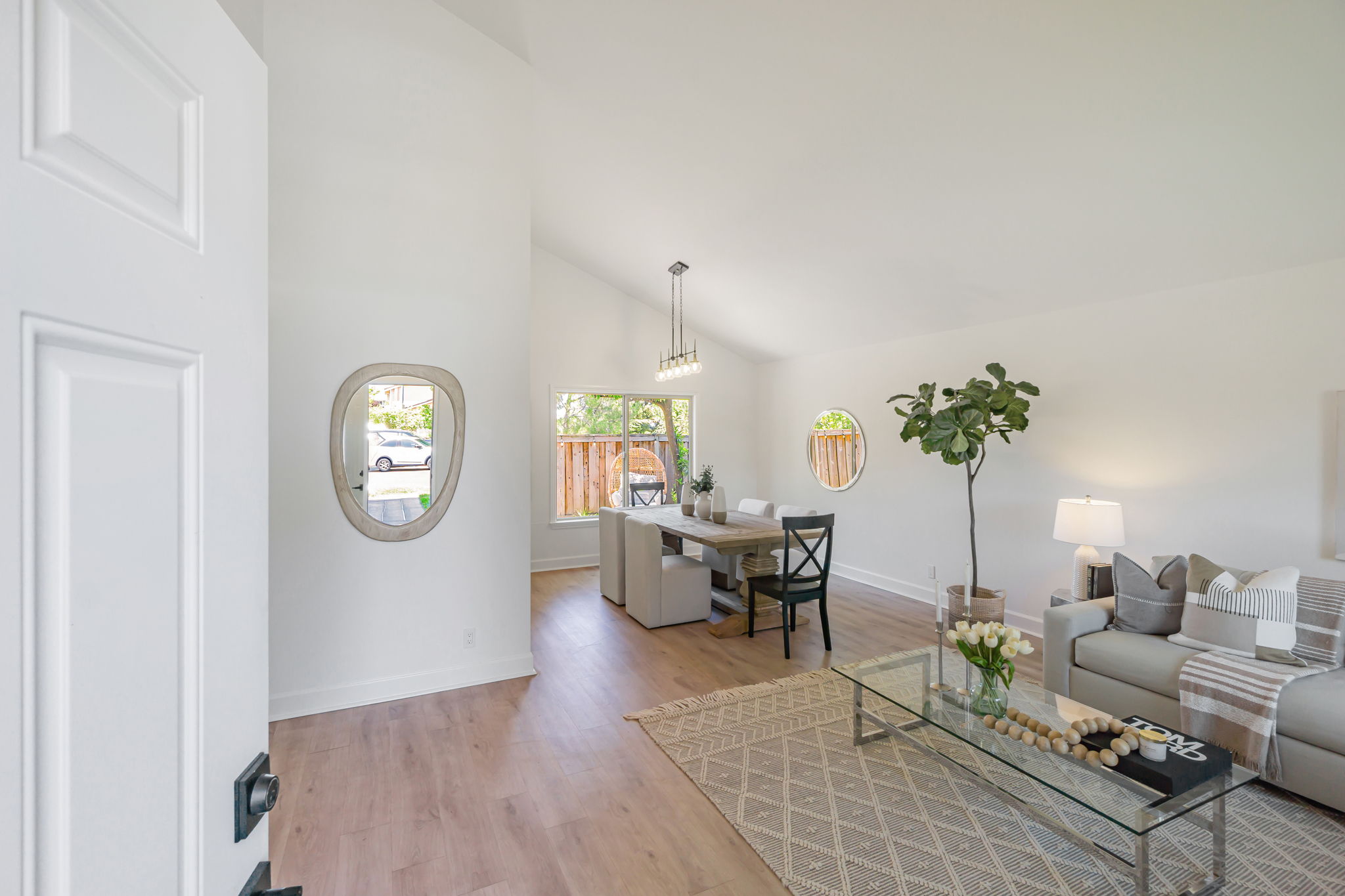 007_2140 Blackrock Pl