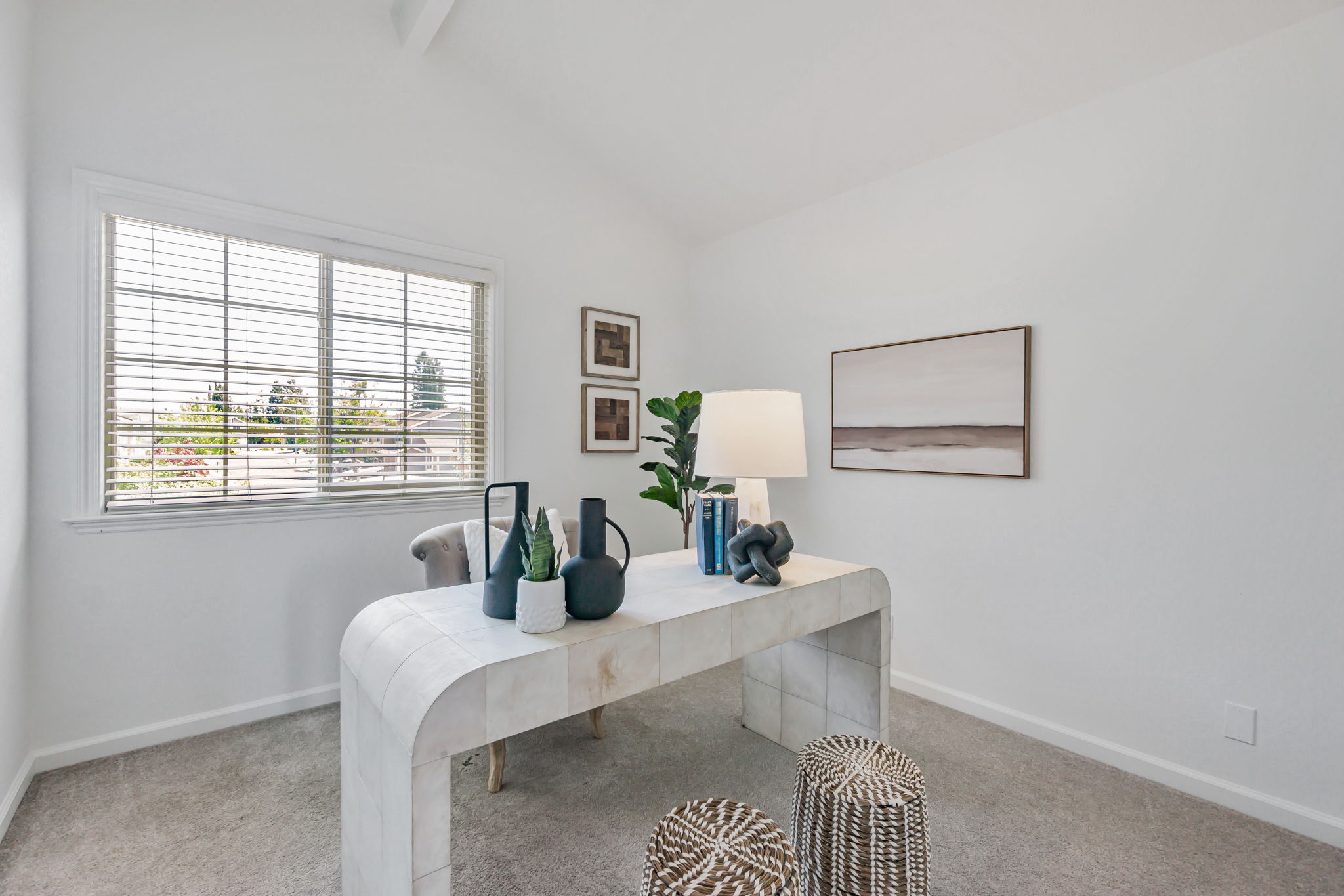 025_2140 Blackrock Pl