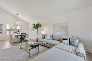 008_2140 Blackrock Pl