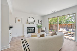 012_2140 Blackrock Pl
