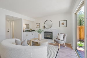 014_2140 Blackrock Pl