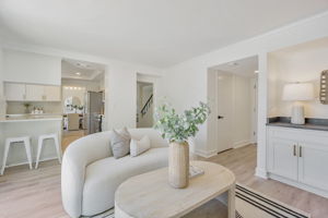 015_2140 Blackrock Pl