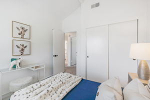 036_2140 Blackrock Pl