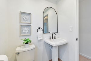 046_2140 Blackrock Pl