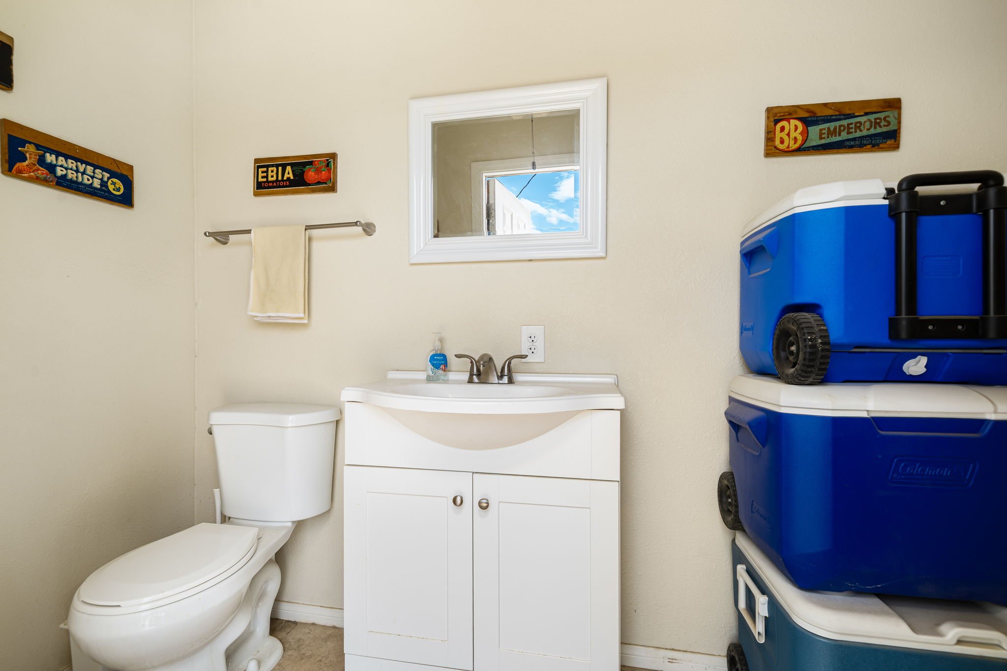  Photo 43