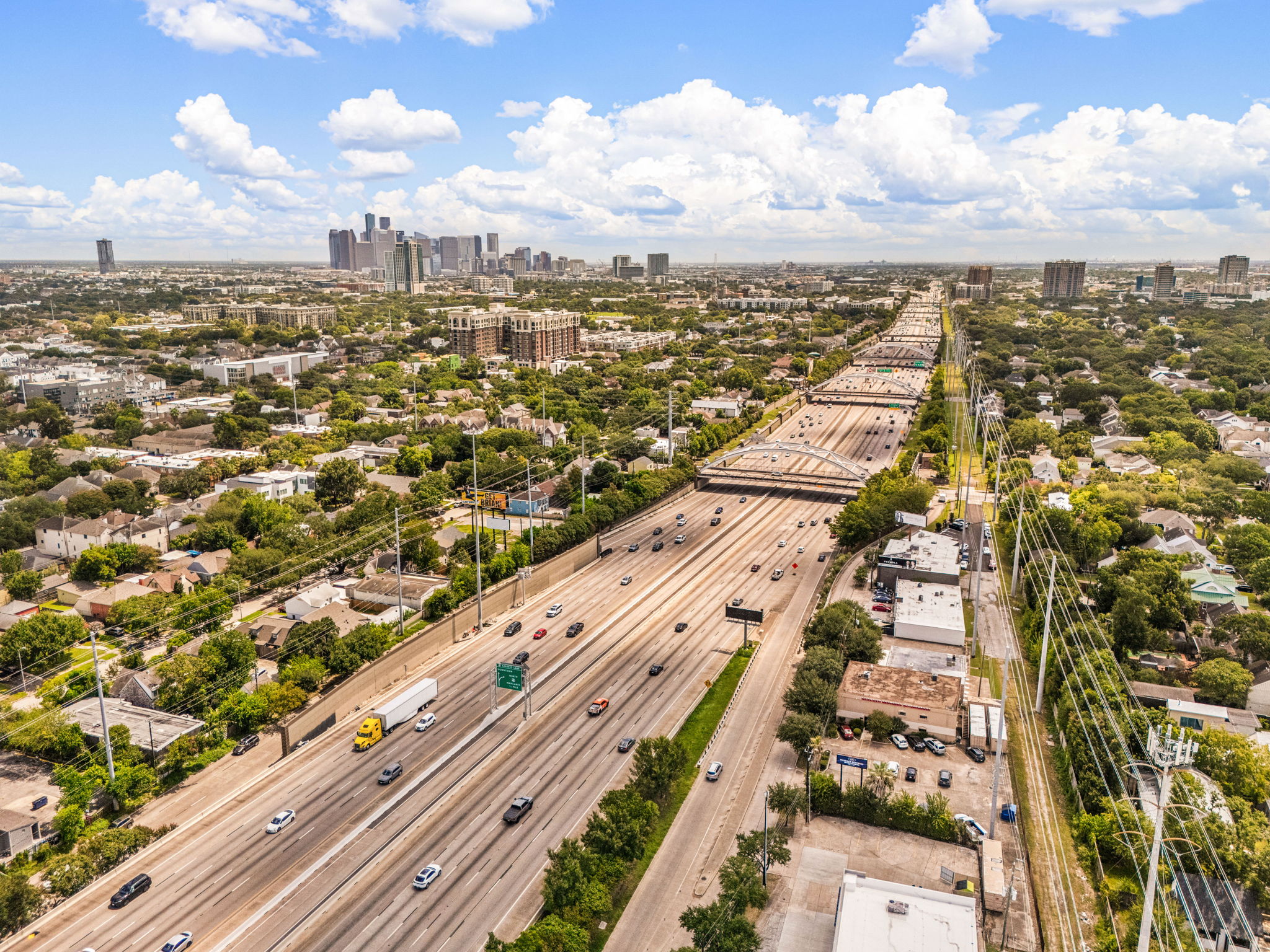  Photo 72