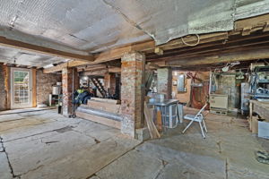  Photo 36