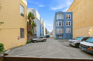 002_f8_2141 Mission St