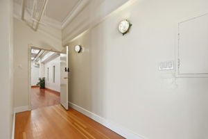 008_f8_2141 Mission St