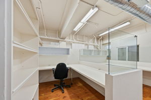 033_f8_2141 Mission St