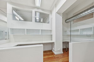 034_f8_2141 Mission St