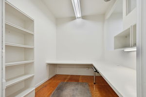 036_f8_2141 Mission St