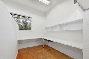 039_f8_2141 Mission St