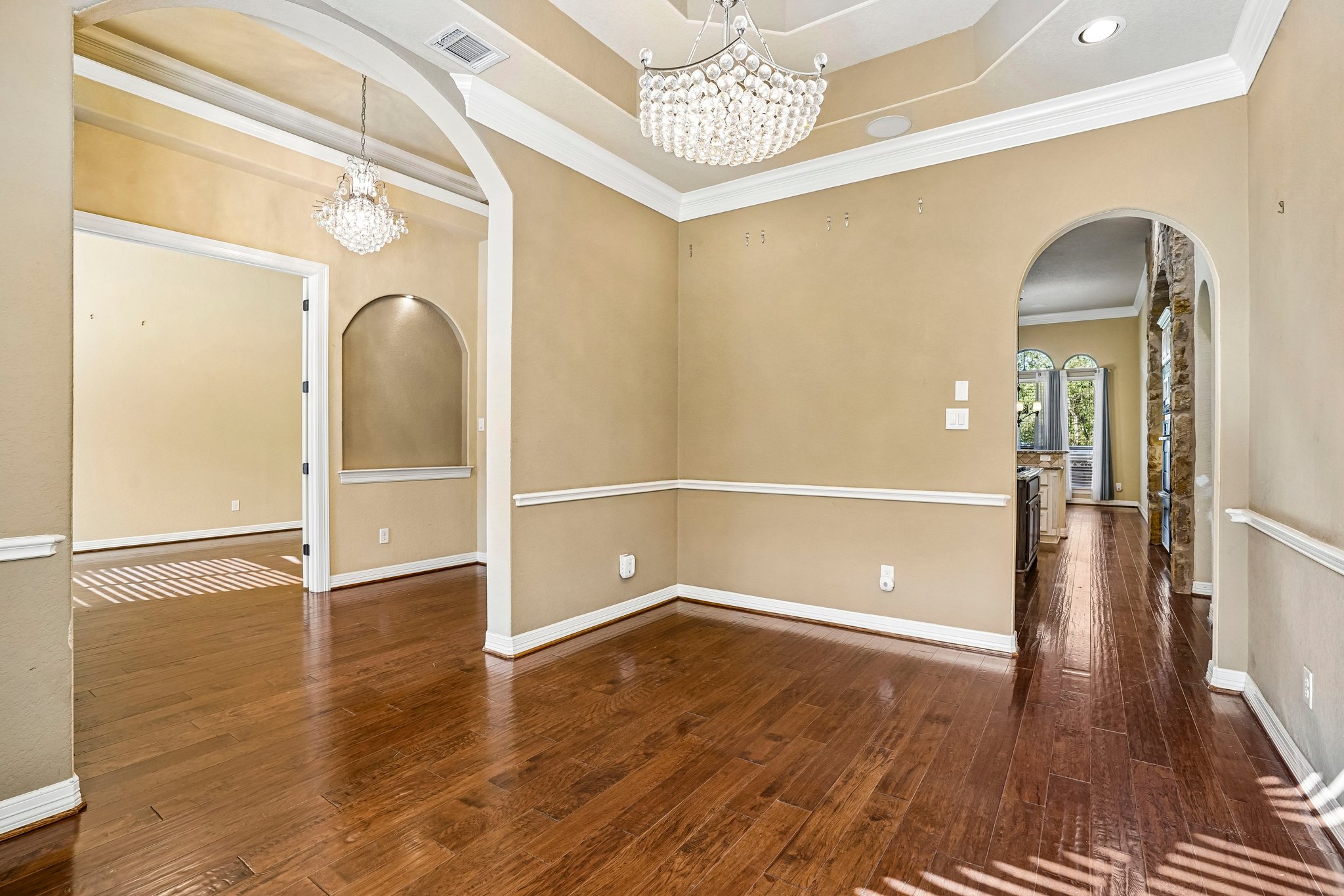 Liguria Dr-S2107-005 (2).jpg