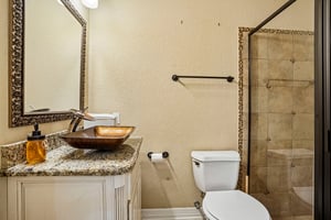 Liguria Dr-S2107-034.jpg