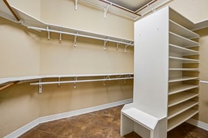 Liguria Dr-S2107-046.jpg