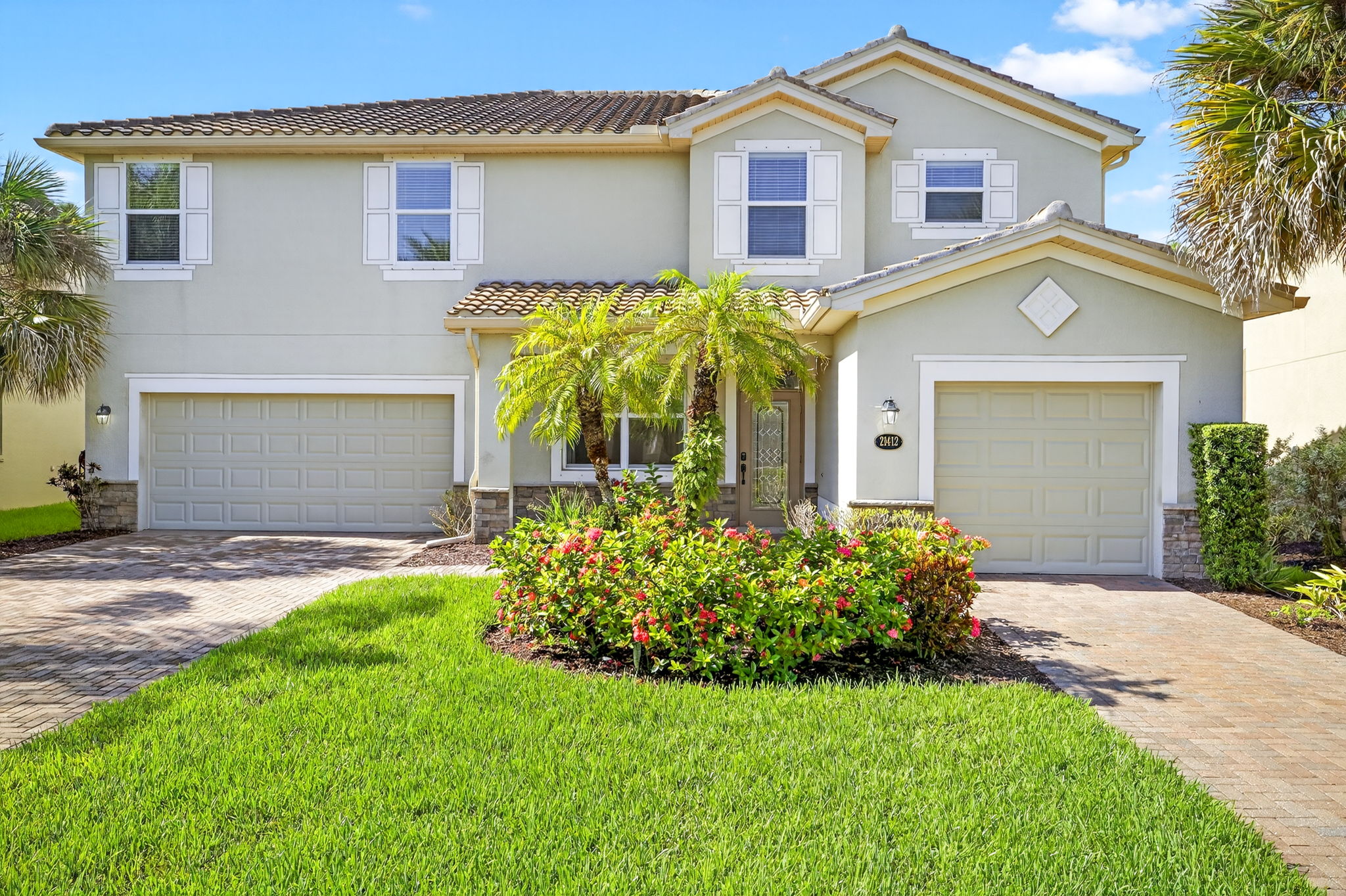 Front Exterior 2 of 2