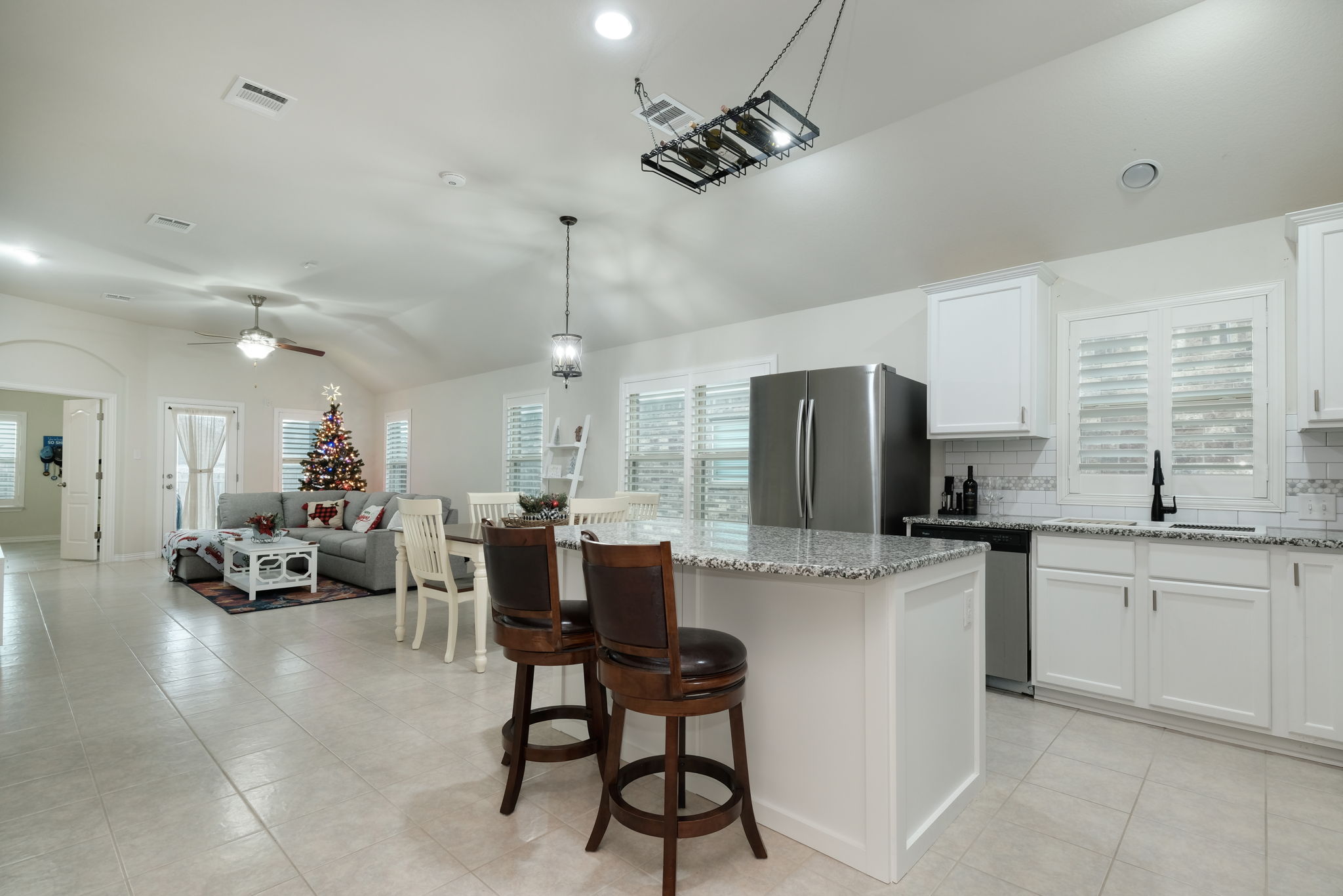 Kitchen/Breakfast Bar/Living Room