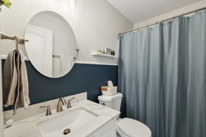  Photo 49