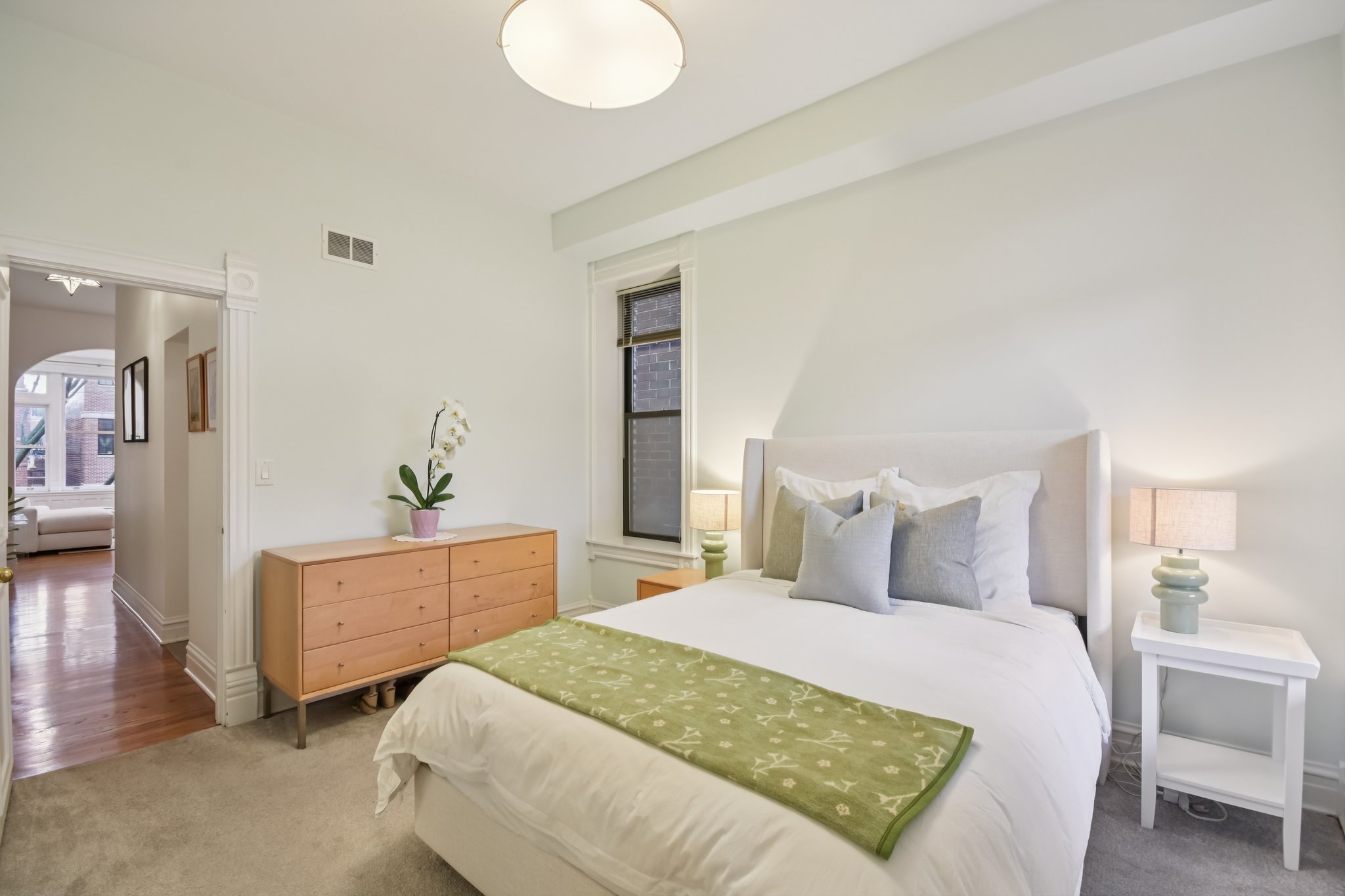 N Racine Ave-S1203-027.jpg