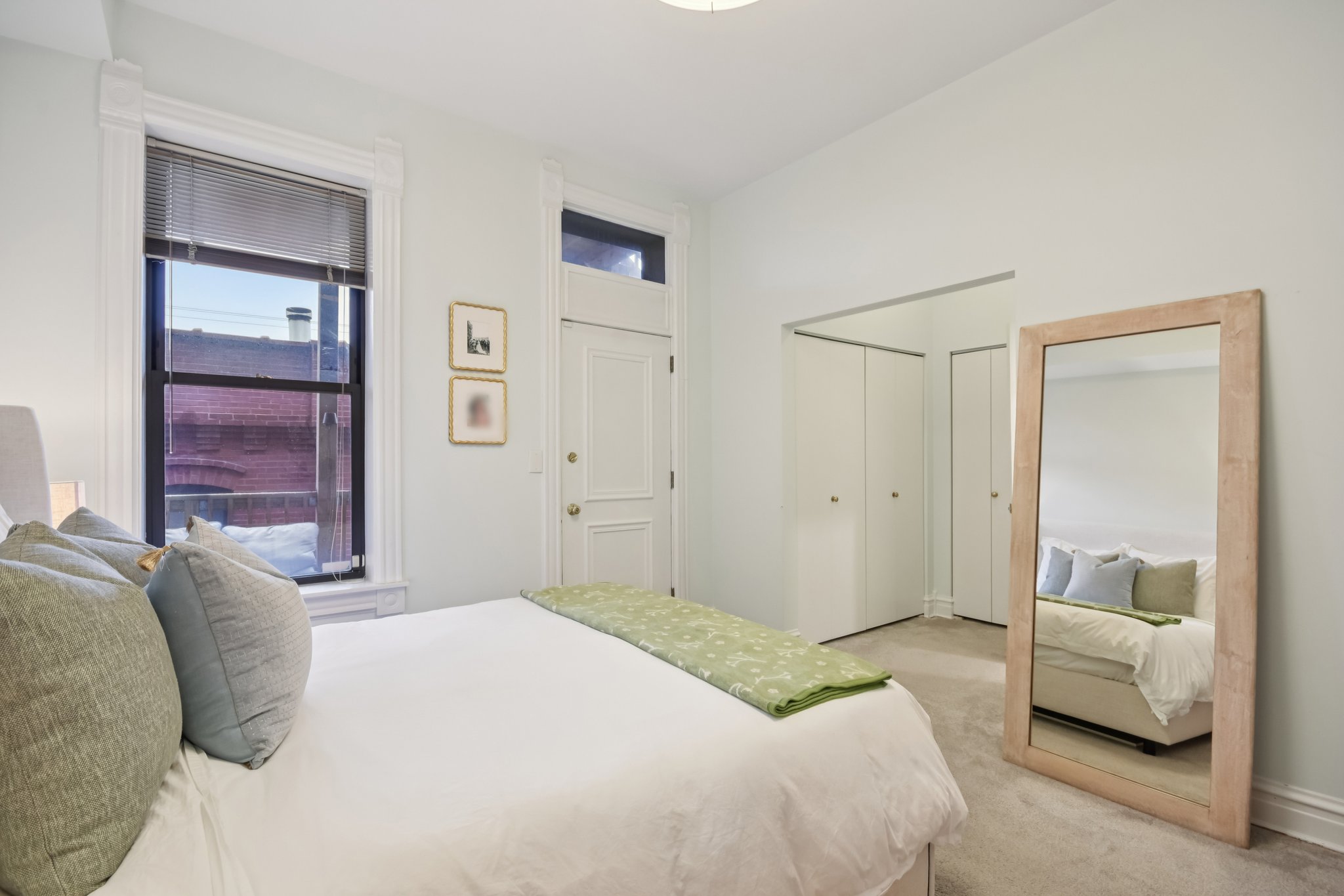 N Racine Ave-S1203-029.jpg