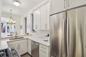 N Racine Ave-S1203-019.jpg