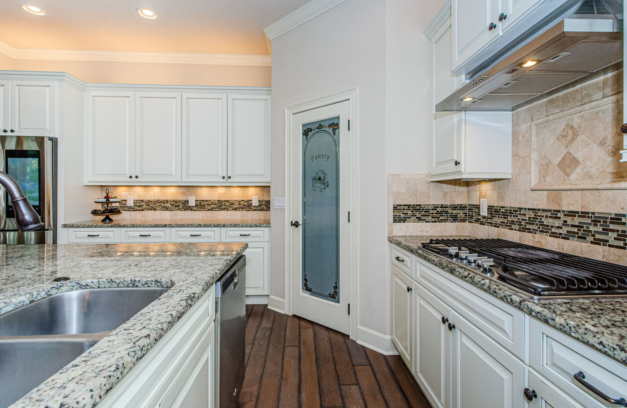 Kitchen 1F