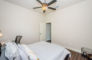 Guest Bedroom 1C