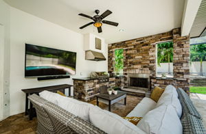 Patio 1B