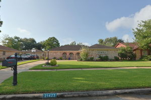  Photo 0