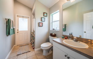 Bathroom3
