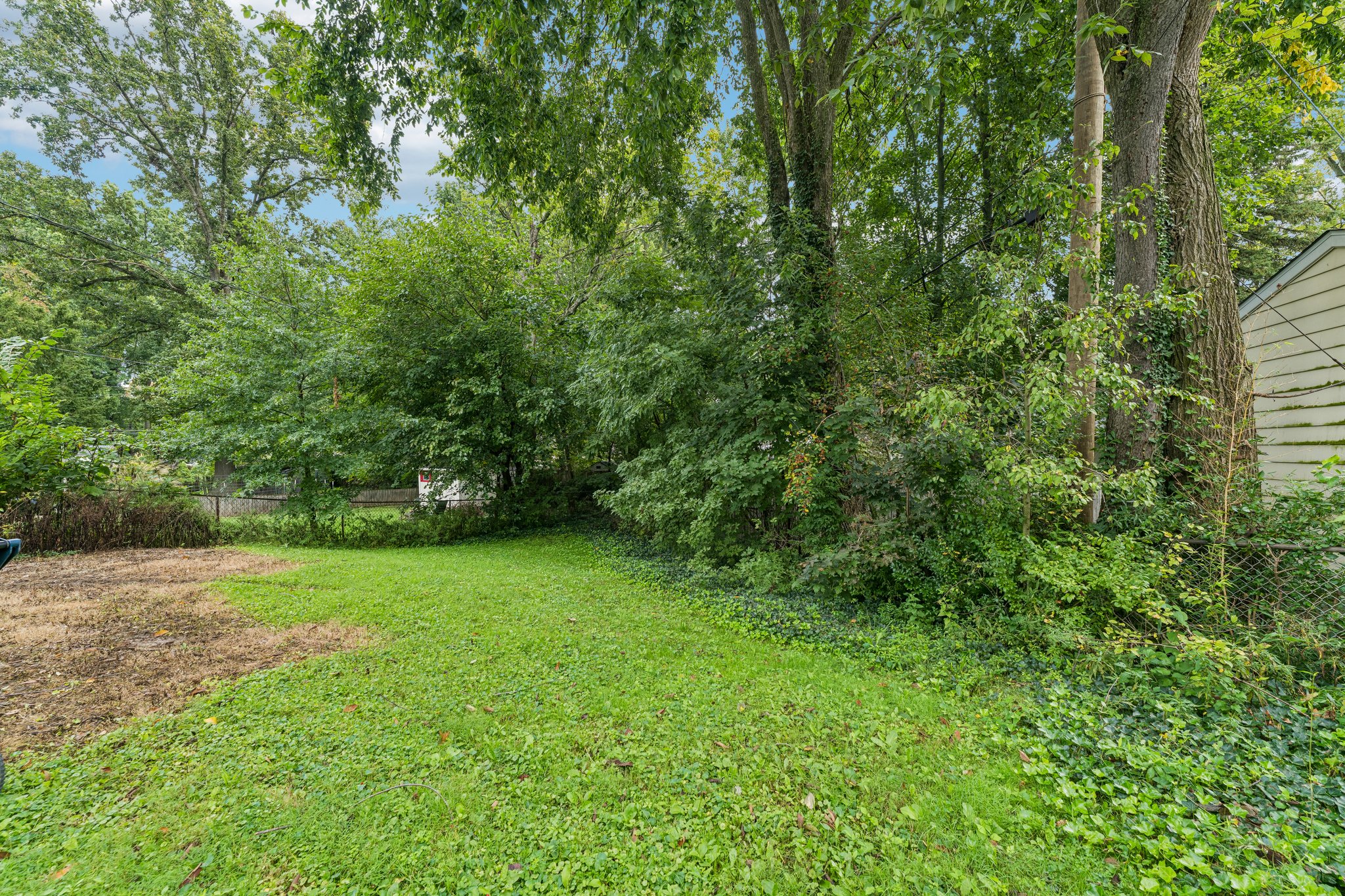 Hillside St-S1809-026.jpg