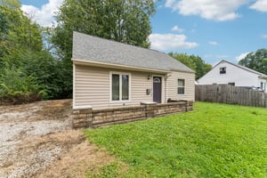 Hillside St-S1809-002.jpg