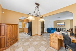 Hillside St-S1809-009.jpg