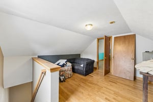 Hillside St-S1809-013.jpg