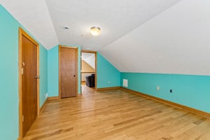 Hillside St-S1809-018.jpg