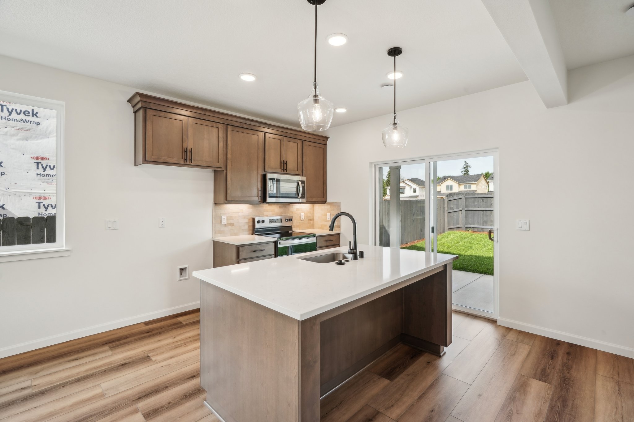 NW 18th Ave-2205-012.jpg