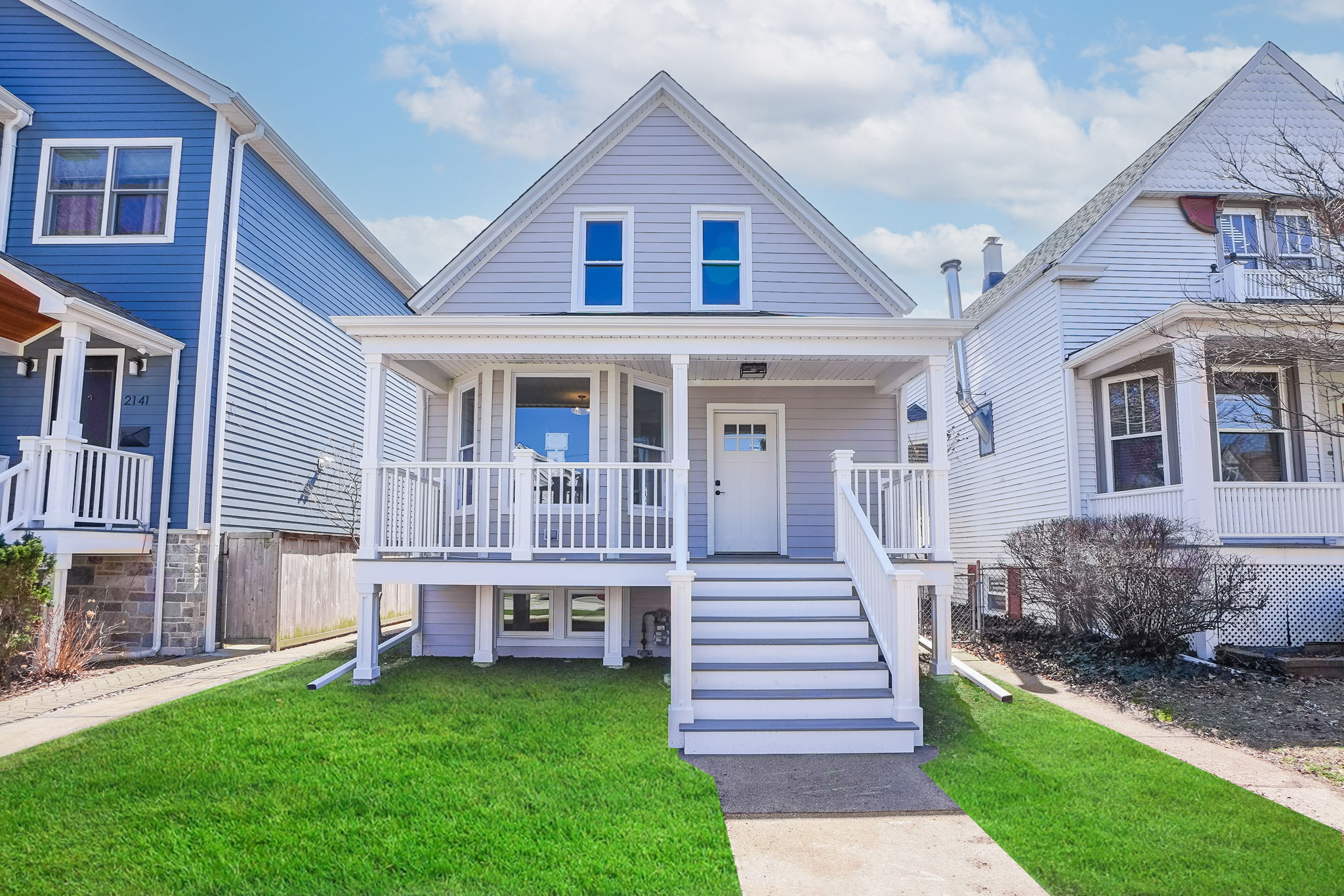 2143 W Berwyn Ave, Chicago, IL 60625 AA SNAPS LLC