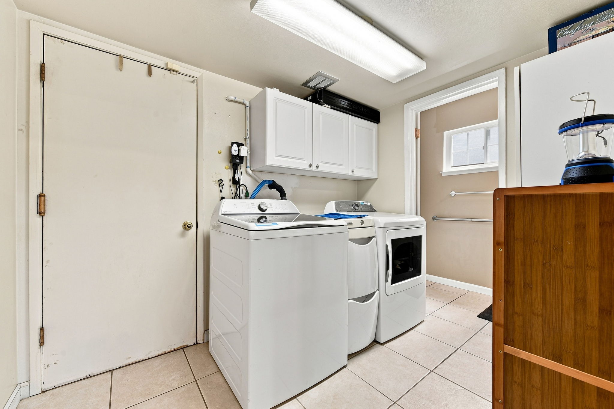 037_F8_2145 Ruby Ave