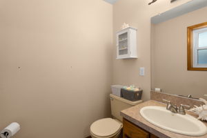 Half Bathroom - Main