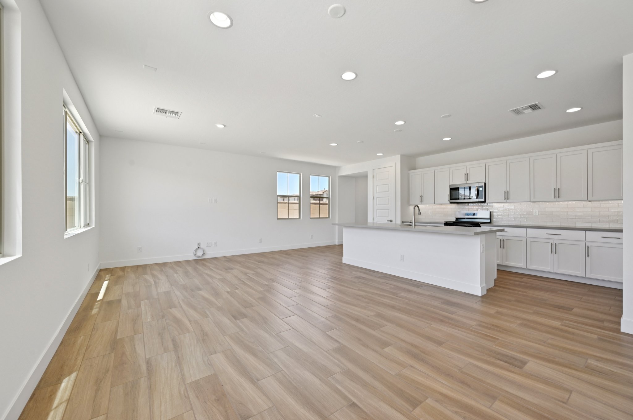 21457 E Sparrow Dr-2306-012.jpg