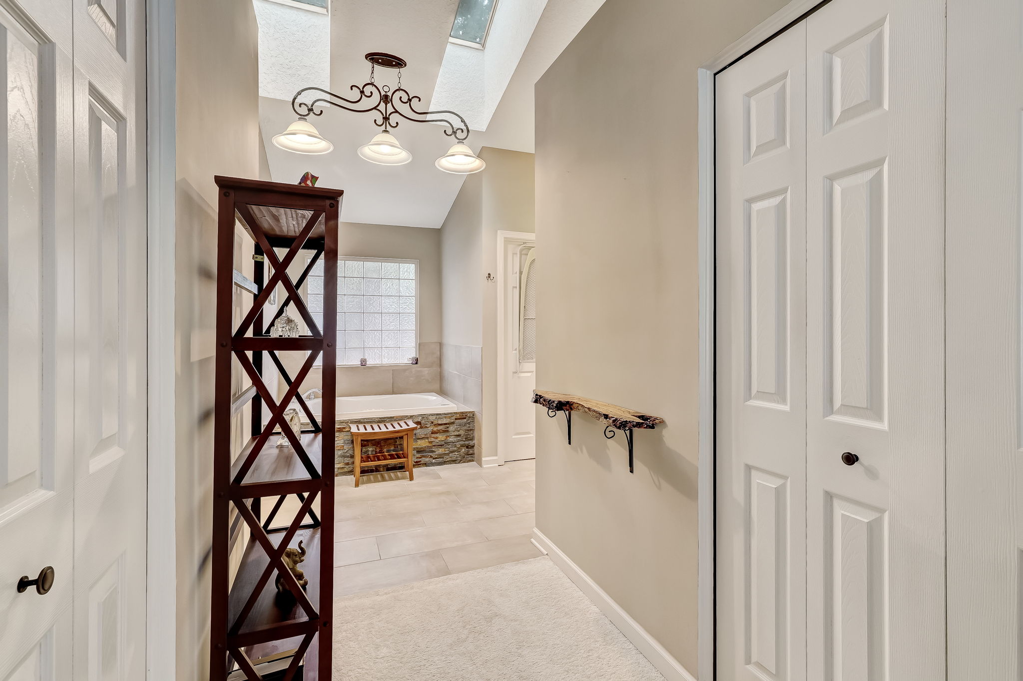 Primary Bedroom Closet