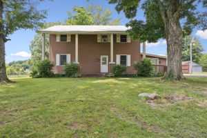  Photo 0